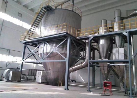 macchina 10000kg/H dello SpA di 10-200μM Spray Drying con gli ingegneri per assistere macchinario